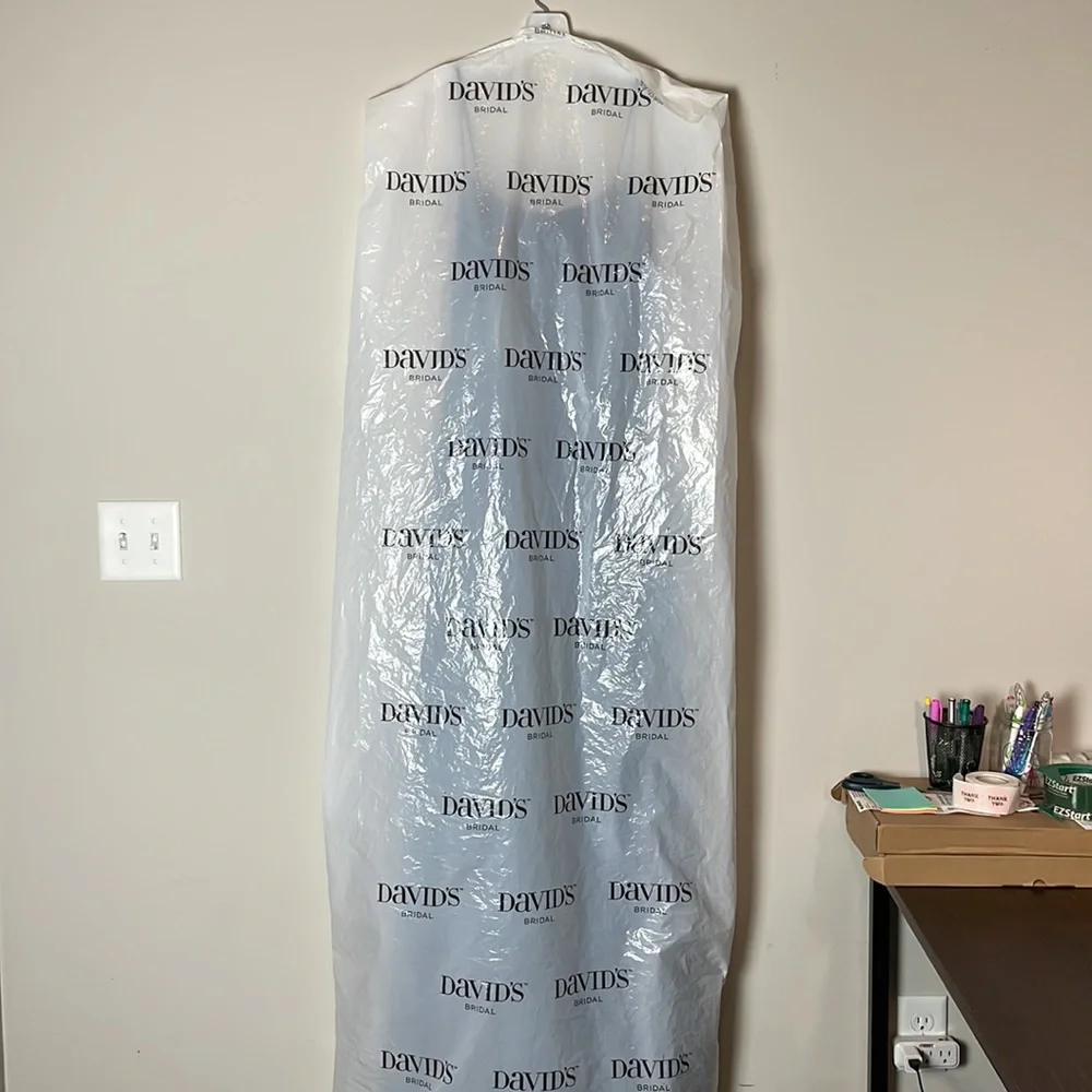 Navy blue satin size 8 prom/ bridesmaids/ formal dress - Picture 9 of 11